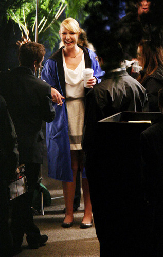  Katherine Heigl w/Kevin Connolly on set