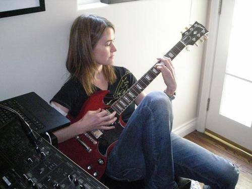  Leisha plays her guitar!