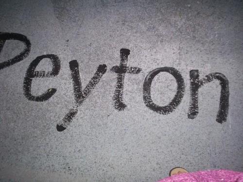  Peytons Comet