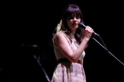 Zooey performing