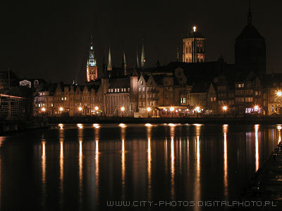  Gdansk 由 night (Poland)