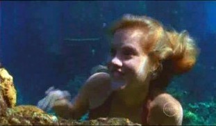  Emma Underwater