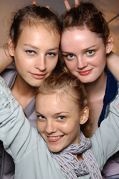  Marc によって Marc Jacobs Spring 2005: Backstage