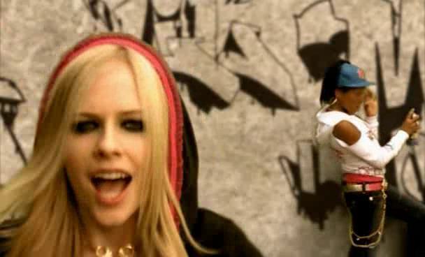 Music Video: Girlfriend Remix - Avril Lavigne Image ...
