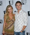 Jensen & his girlfriend - jensen-ackles photo