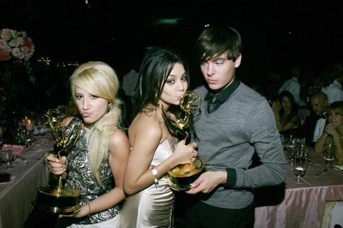  Ashley, Vanessa & Zac
