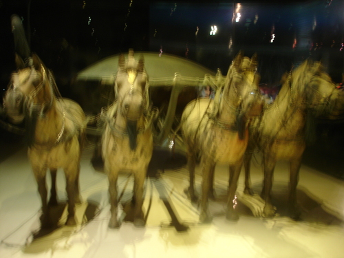  Terracotta Warriors and घोड़े
