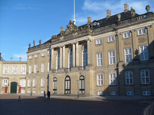  Amalienborg Palace - Denmark