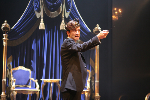  Hamlet on Stage