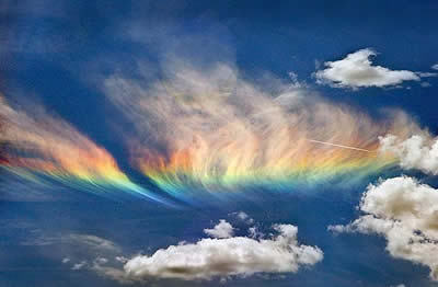  arco iris, arco-íris in the clouds