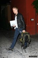 Ryan Leaving the Green Door - ryan-gosling photo