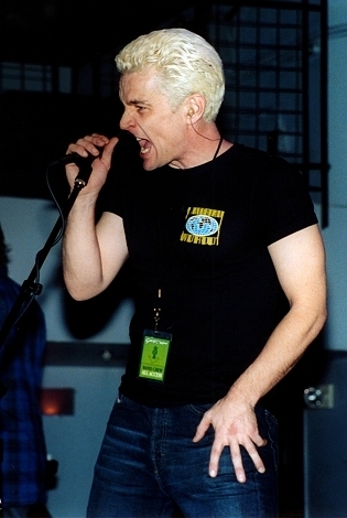  james performing at the knitting factory 2003