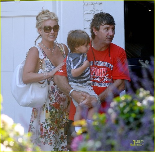  Britney with her Kids