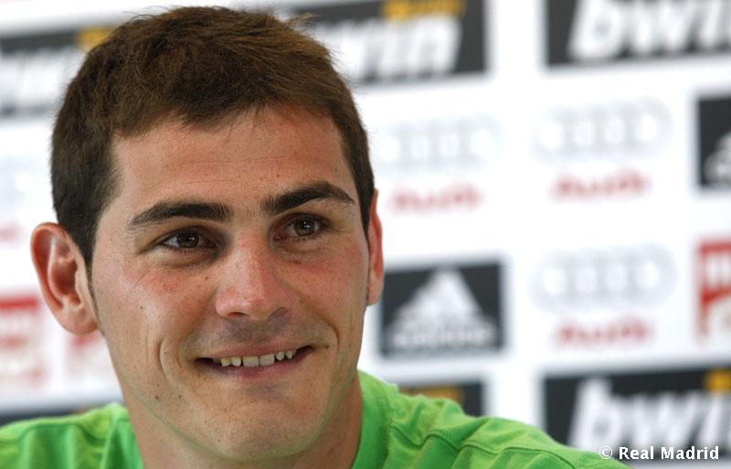 Iker Casillas - Photo Set