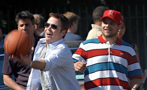  Kevin Connolly & Jerry Ferrara play b-ball between takes in Queens, NY August 27, 2008