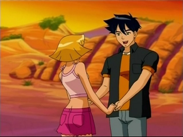 clover and her boyfriend - Totally Spies 640x480