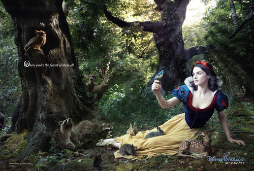  Annie Leibovitz shoots Disney