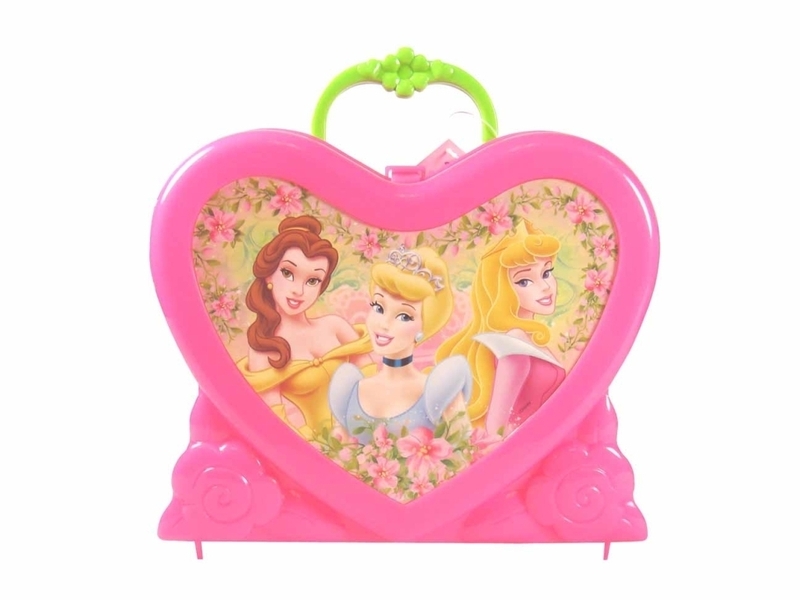 wallpaper disney princess. Disney Princess Lunch Box