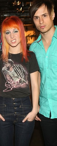  Hayley & Josh