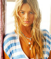 Indianna Evans joins H2o! - h2o-just-add-water photo
