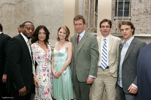  The Cast Of House.