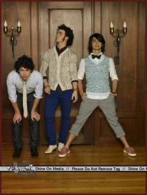  Jonas Brothers @ People Photoshoot