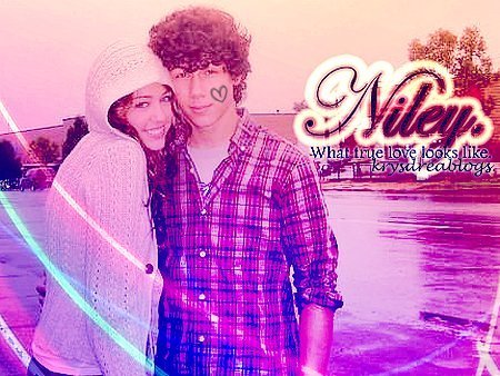  Nick Jonas And Miley Cyrus