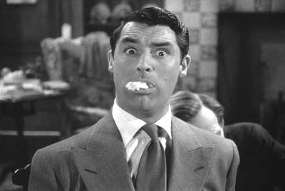  What character did Cary Grant play in the film 'Arsenic and Old Lace'?