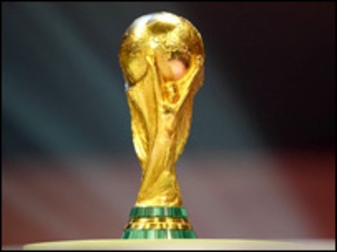  Who scored the first 'Golden Goal' of World Cup history in the 1998 World Cup tournament in France?