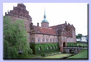  Name this Danish kastil, castle