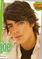  Joe Jonas was born on his parents' aniversary?