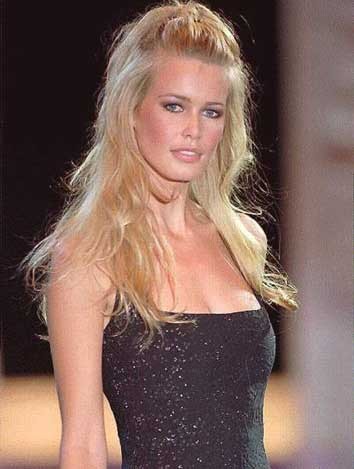  Where was Claudia Schiffer discovered as a model?