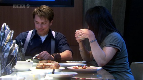  What is the name of the pizza place that delivers to Torchwood?