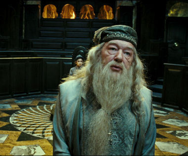  Who wrote Dumbledore’s obituary in The Daily Prophet?