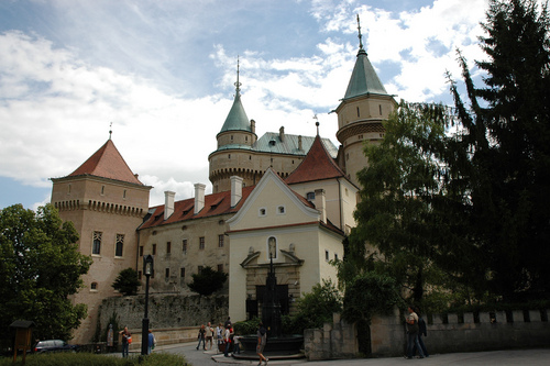  Bojnice istana, castle - Slovakia