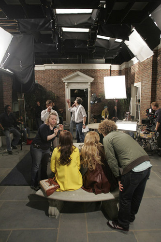  GG Behind the scenes