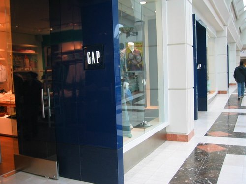  Gap Stores