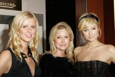  Nicky, Paris & Kathy Hilton