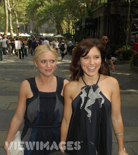  Sophia and Brittany Snow