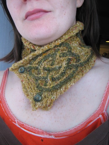  celtic cable neckwarmer