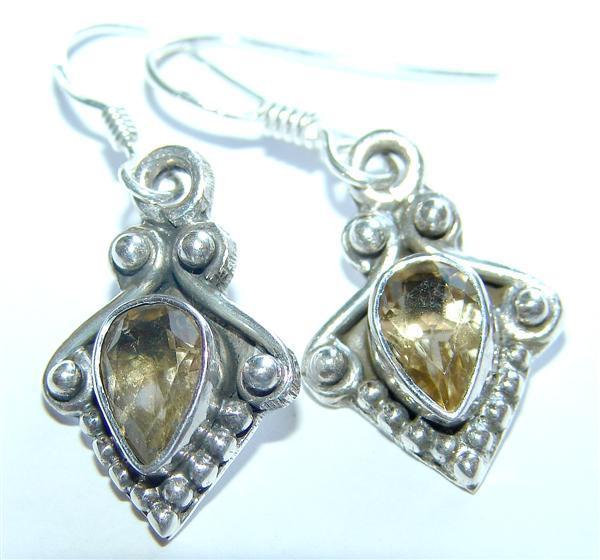 earrings - Earrings Photo (1102259) - Fanpop