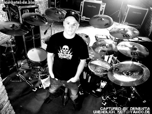  gustav and his drums