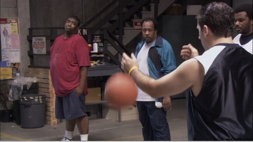  Darryl in bola basket