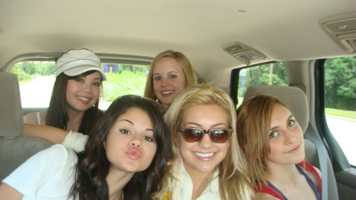  Chelsea with Jennifer, Selena, and Alyson