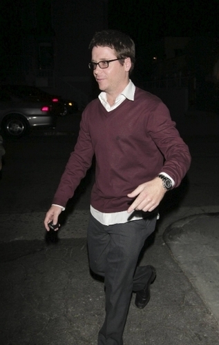 Kevin Connolly leaves Foxtail Nightclub June 5, 2008