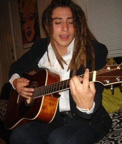  jason and his beloved guitar, gitaa