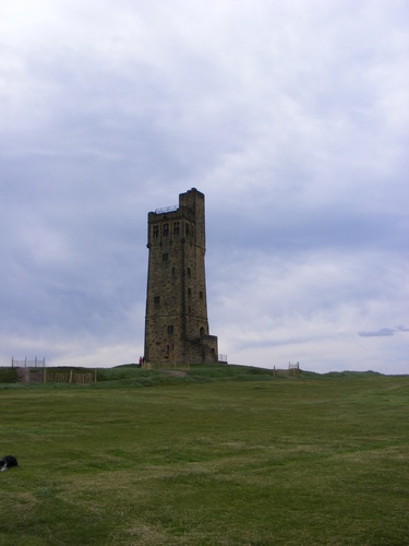  castello hill/almundbury collina fort