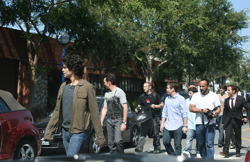  Kevin Connolly and Jeremy Piven follow Adrian Grenier down the streets of Hollywood June 2008