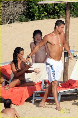  Ronaldo and Nerida on holiday in Italy