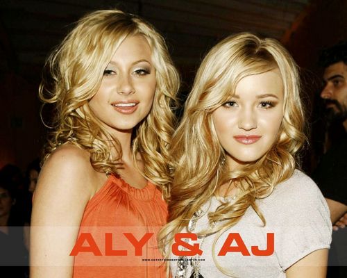 Aly e AJ
